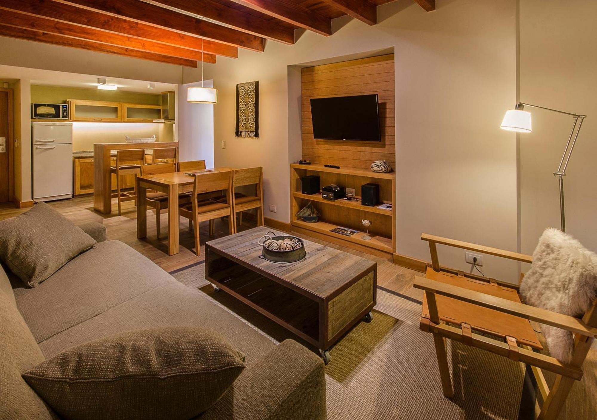 Hotel Huenu By Dot Boutique à Villa La Angostura Extérieur photo